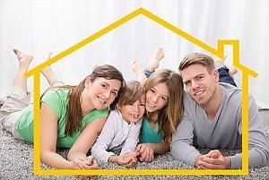 Foto Bei allen Fragen rund um Ihre Immobilie stehen wir Ihnen mit fachkundiger und fairer Beratung zur Seite. Das gilt selbstverst�ndlich auch f�r den Weg zu einer soliden Finanzierung.<br>Als Immobilienk�ufer profitieren Sie von unserer Marktkenntnis und unserem langj�hrigen Netzwerk an spezialisierten Finanzierungspartnern. Wir f�hren Sie sicher durch die Vorbereitungen: Gemeinsam ermitteln wir den exakten Finanzierungsbedarf f�r Ihr Wunschobjekt und behalten dabei Ihr vorhandenes Eigenkapital sowie die passende Fremdkapitalquote im Blick.