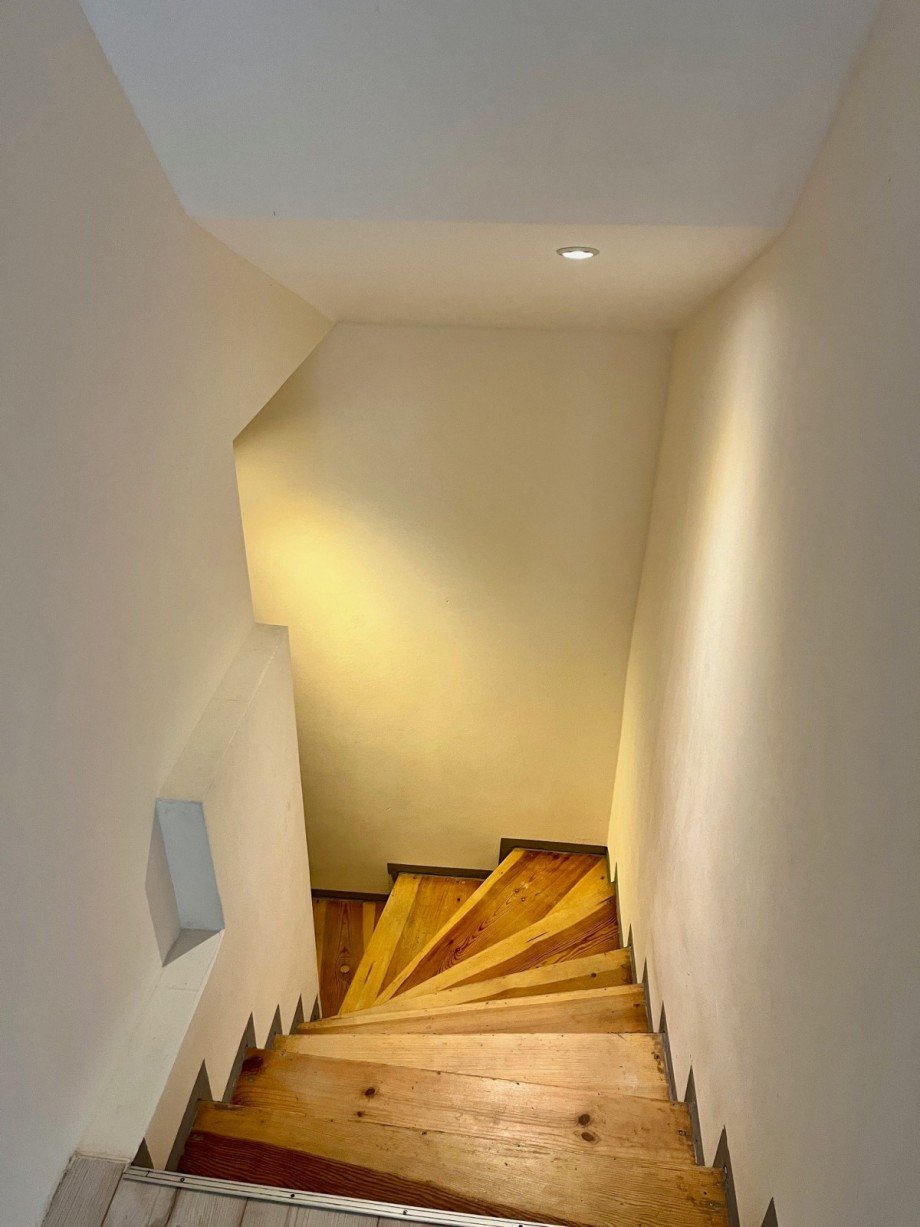 Innentreppe zum Souterrain Einfamilienhaus Bernau bei Berlin