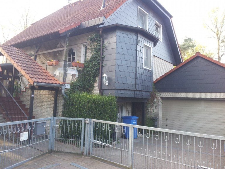 Haus Frontseite Bernau bei Berlin Einfamilienhaus Familientraum - Charmantes Einfamilienhaus mit Einliegerwohnung