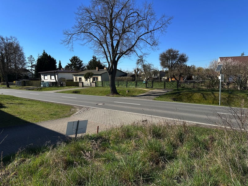 Ansicht Stra�e Wohngrundst�ck Ahrensfelde